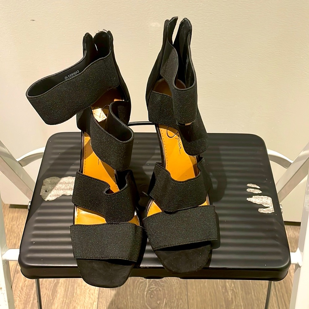 New Jessica Simpson black strappy heels!